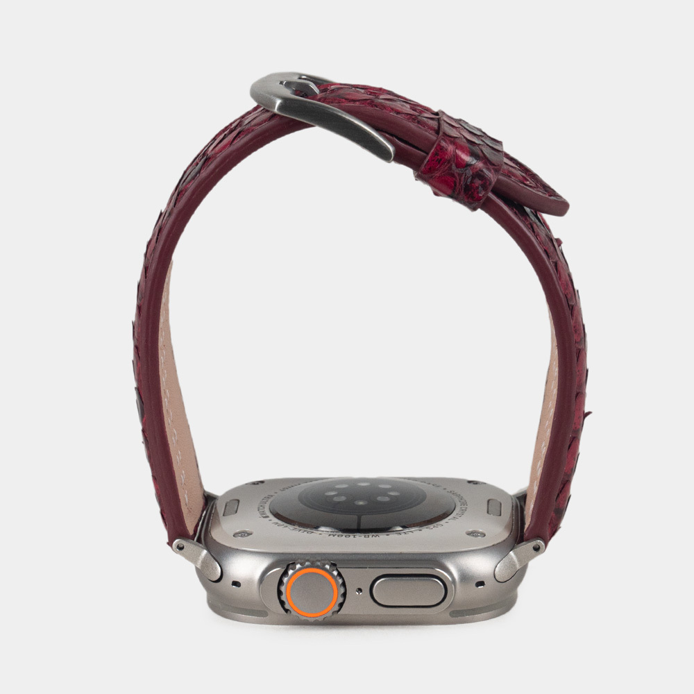 Ремешок для Apple Watch Ultra 49mm из кожи питона, цвета малины