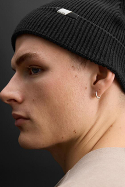 ZARA ТРИКОТАЖНАЯ ШАПКА С ФАКТУРНЫМ УЗОРОМ, ЧЕРНЫЙ