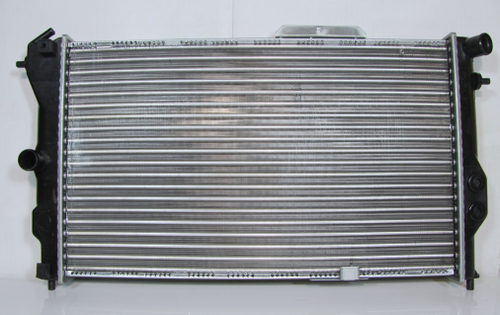 Радиатор охлаждения Opel Vectra A