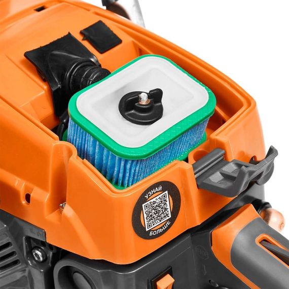 Бензопила Daewoo DACS 4500 с топором