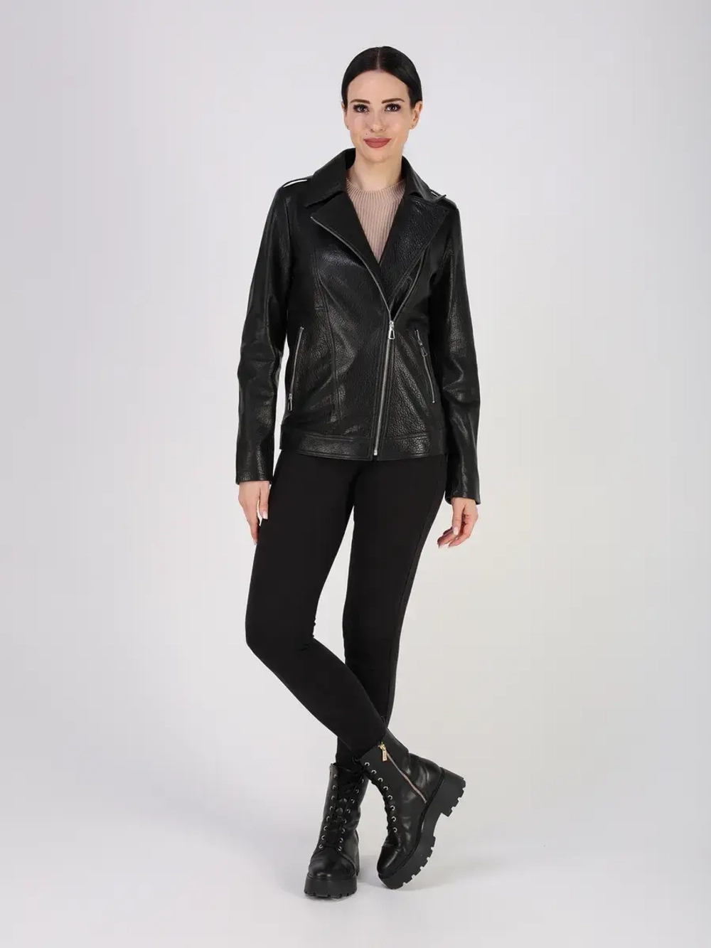 Кожаная куртка демисезонная косуха