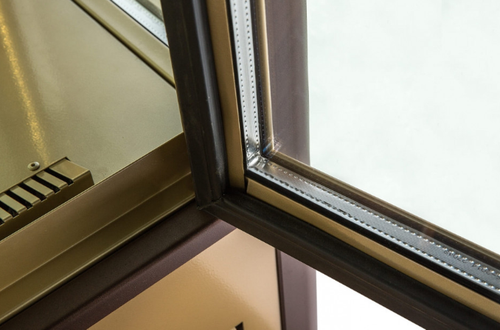 Кондитерская витрина CARBOMA R400C LATIUM (D4 VM 400-1)