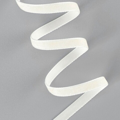 Бархатная лента 6 мм