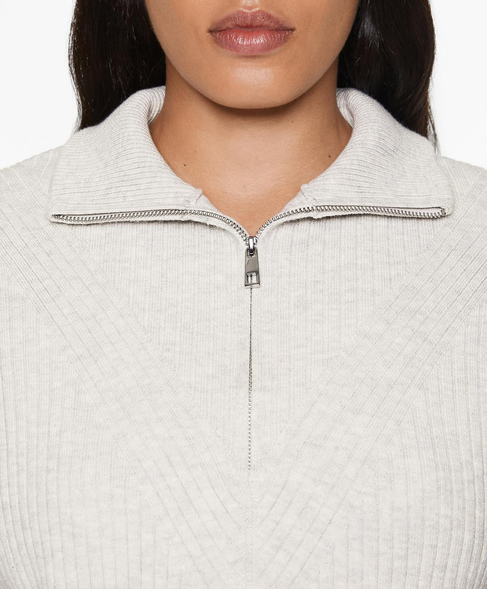 Oysho Свитер в рубчик с высоким воротником, ледяной