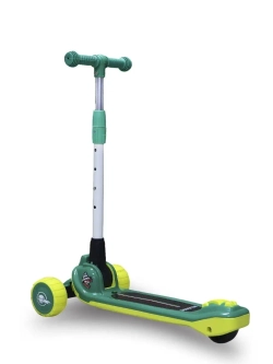 Самокат трехколесный