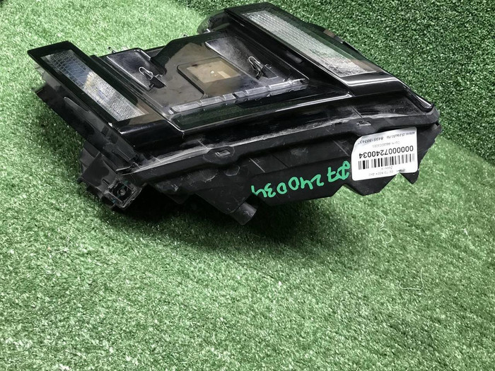 ДХО правый Zeekr 009 (2022-н.в.) LED