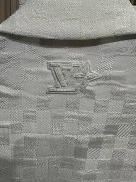 Костюм Louis Vuitton
