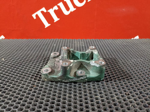 Кронштейн вискомуфты