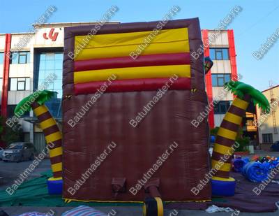 Надувной корабль "Пираты Карибского моря", 11*5,5*6 м