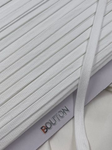 Шнур плоский белый метражом 12 мм