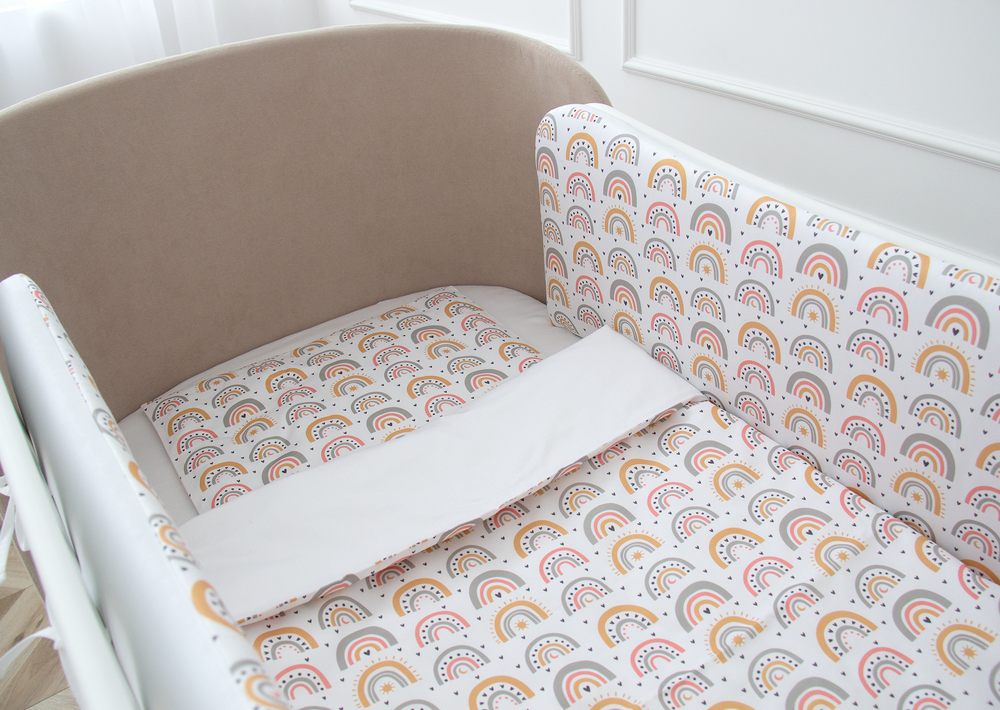 Постельное бельё в детскую кроватку «Радуга» (белый, сатин)
