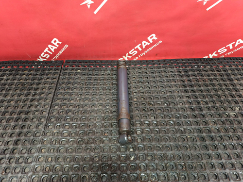 Амортизатор передний