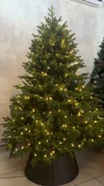 ель с встроенной гирляндой "Графская"