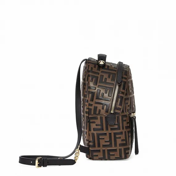 Мини-рюкзак Fendi из кожи с тисненым узором FF темно-коричневый