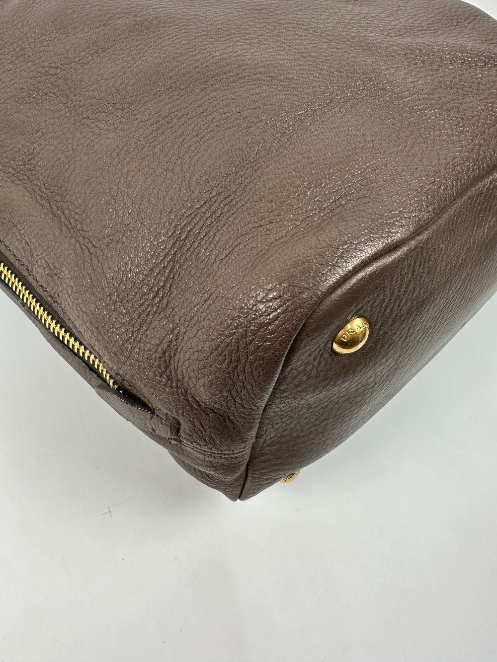 Сумка Prada Vitello Daino