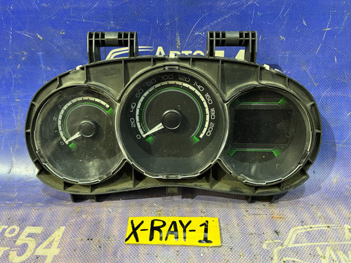 Щиток приборов LADA X-RAY 2017