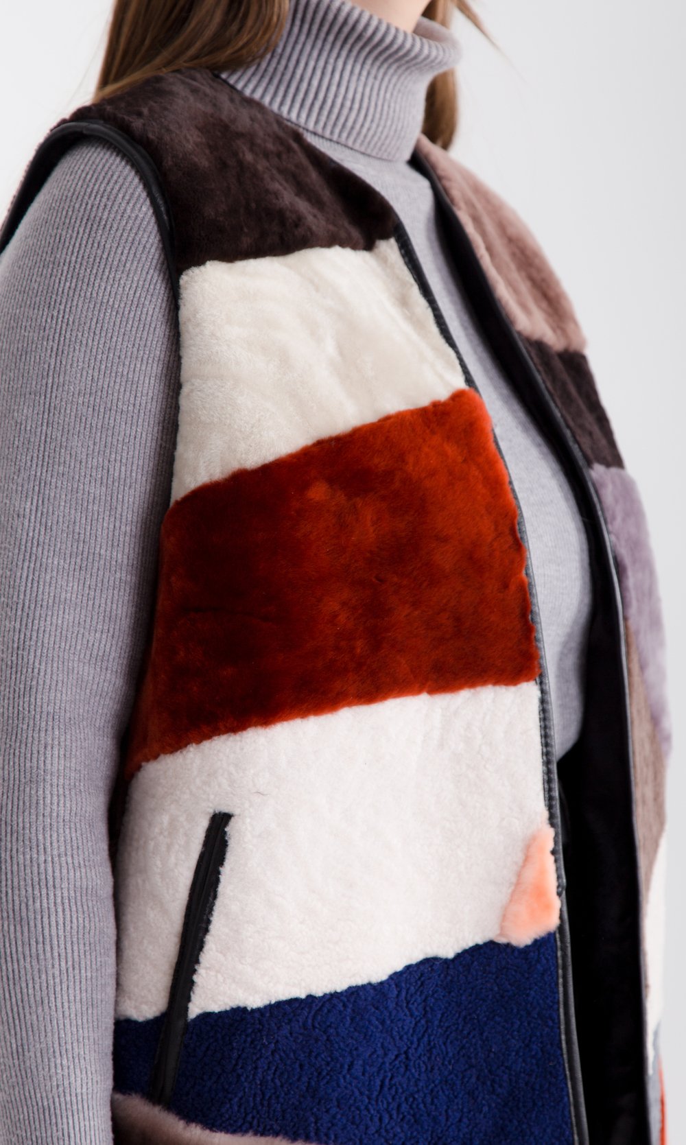 женский жилет из овчины