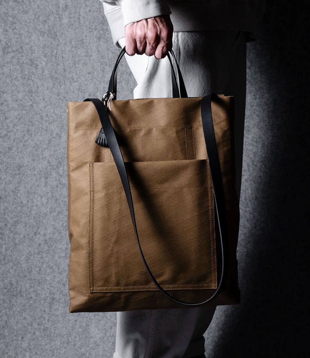 Hard Graft Keeper Tote Bag Brownish — сумка-тоут