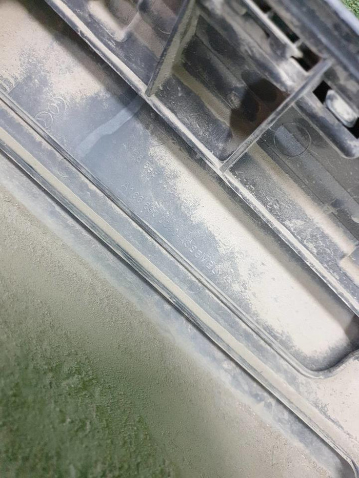 Накладка порога левая Mercedes M GLE W166 (2011-2018)