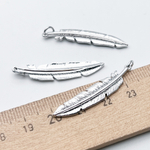 Подвеска Перо, цвет серебро (родий), размер 36*7,5, цена за 1 шт