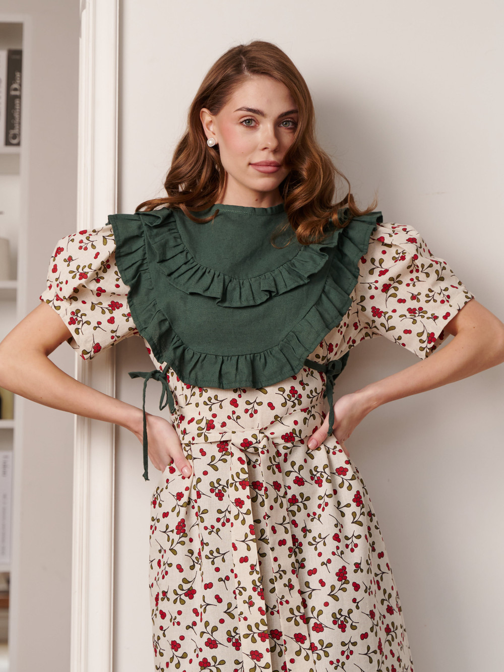 Платье миди с коротким рукавом