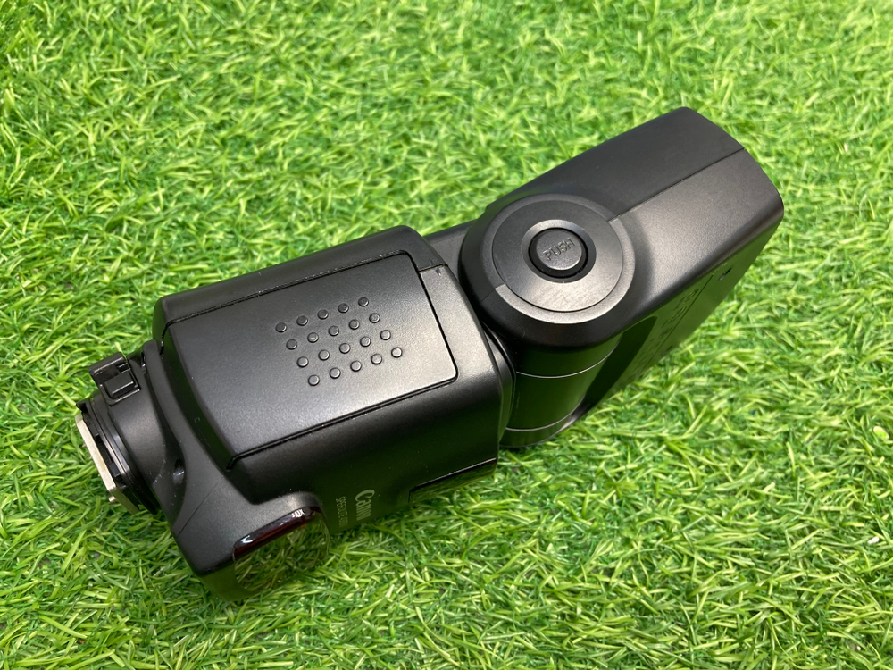 Canon Speedlite 430EX II