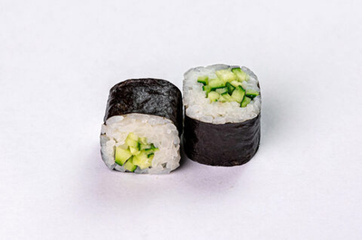 Ролл с огурцом