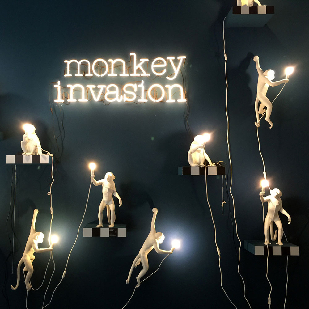 Настольная лампа Monkey Lamp Sitting 14882