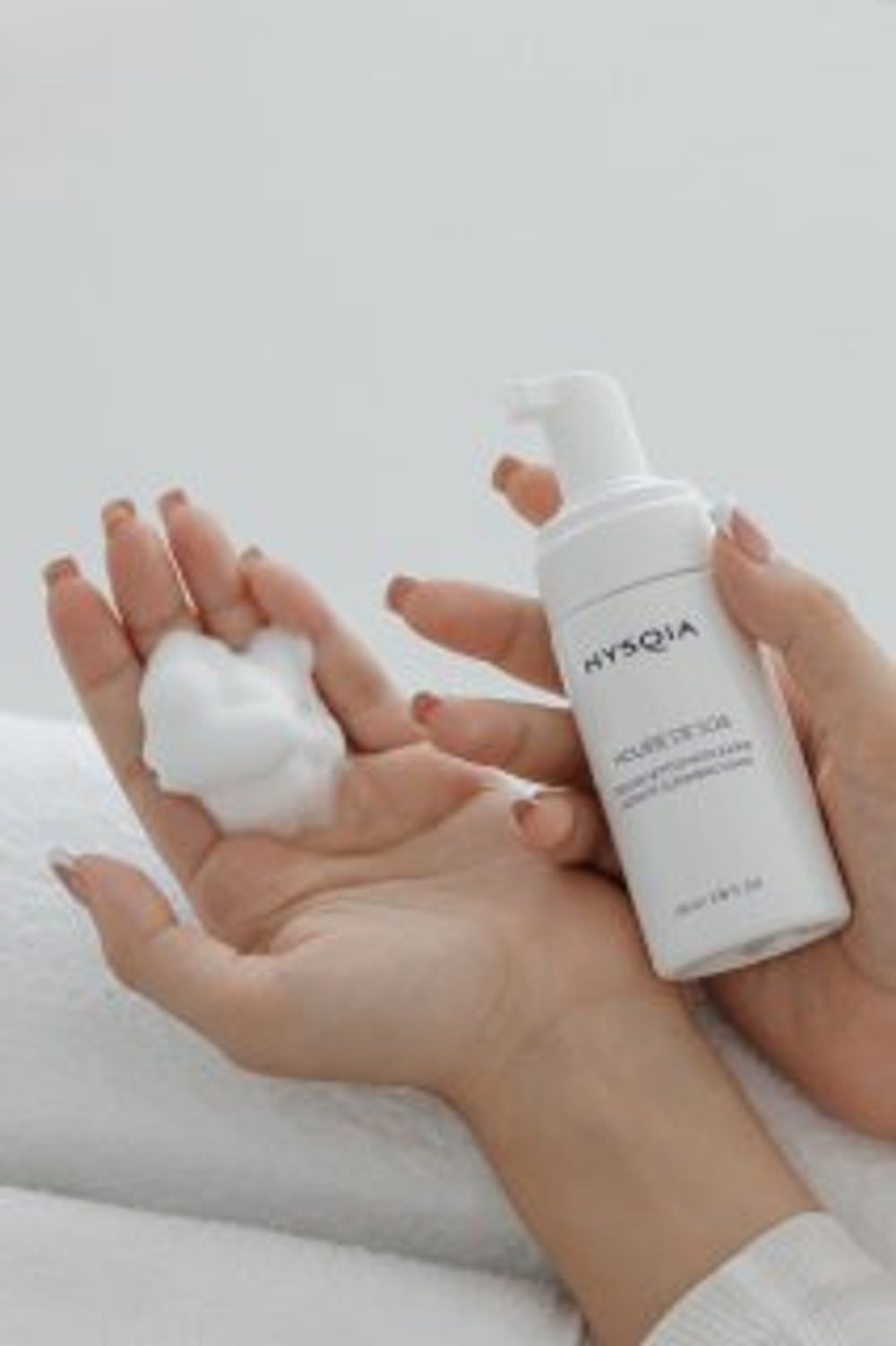 Hysqia Intimate Cleansing Foam Мусс-пенка для интимной гигиены "Шелковый мусс", 100 мл