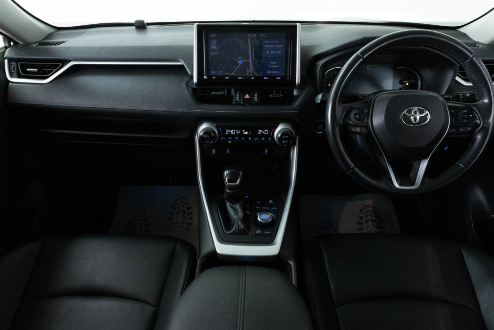 Toyota RAV4, 2019 год