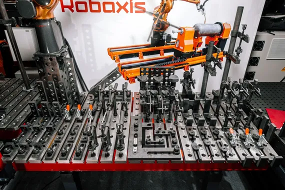 U-образный блок 200х200х200 мм D28, Слот-Стол