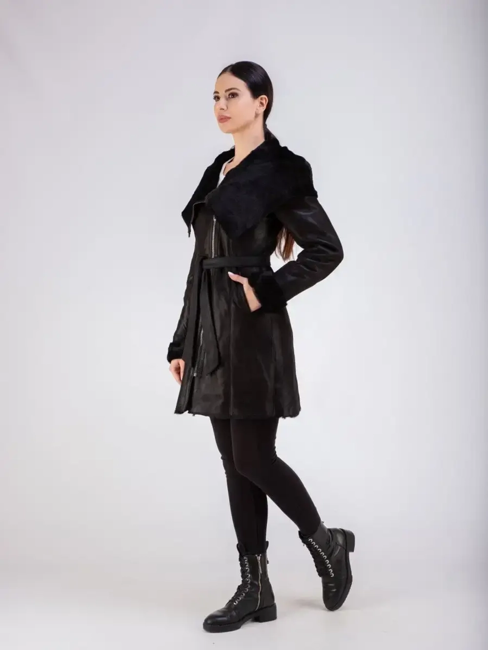 Дубленка женская натуральная длинная с капюшоном Турция