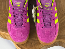 Adidas Gazelle Shock Purple