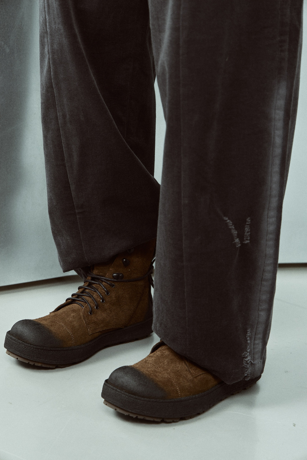 ACTOR brown winter Michelin Sample