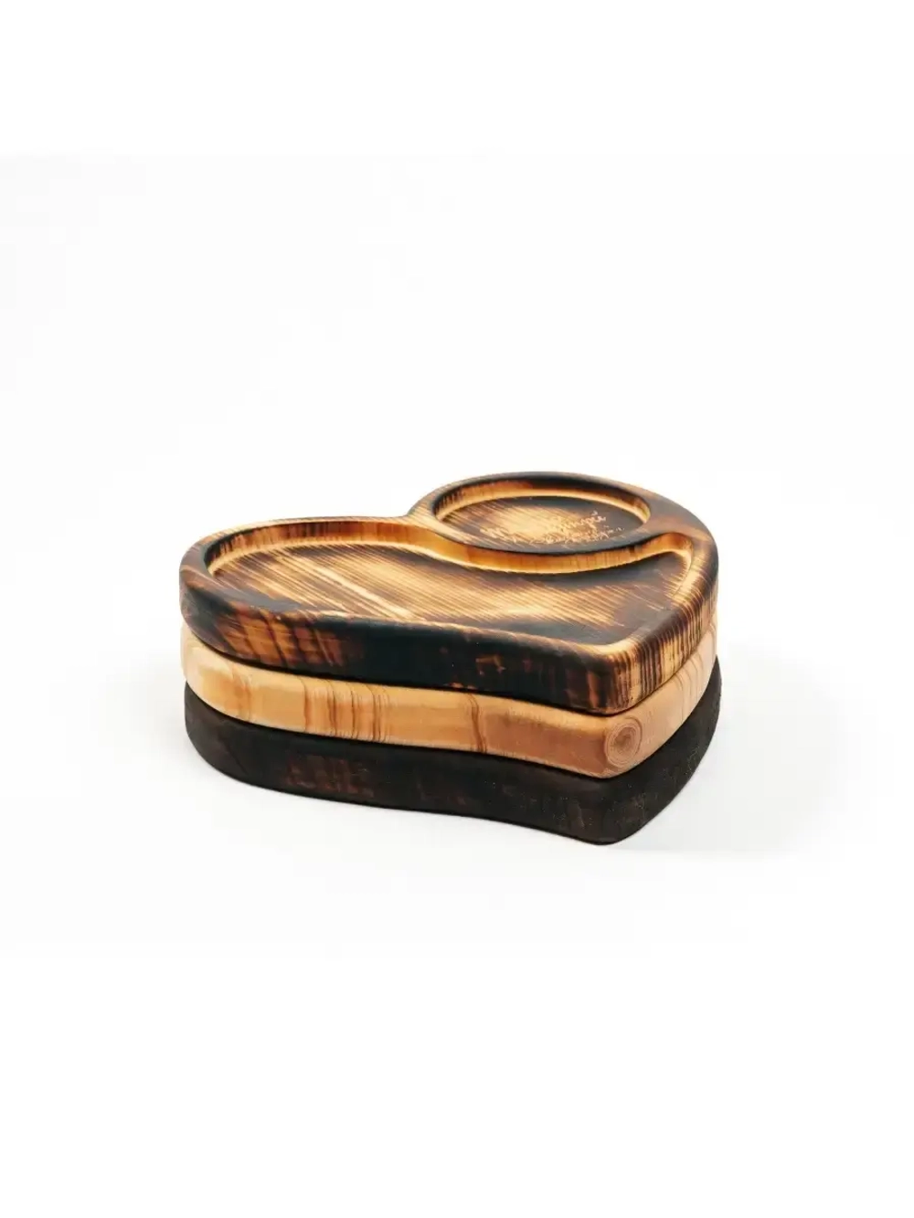 Менажницы "Сердце" из кедра для подачи