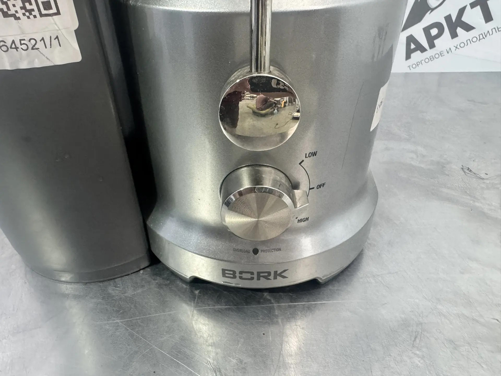 Соковыжималка BORK S701