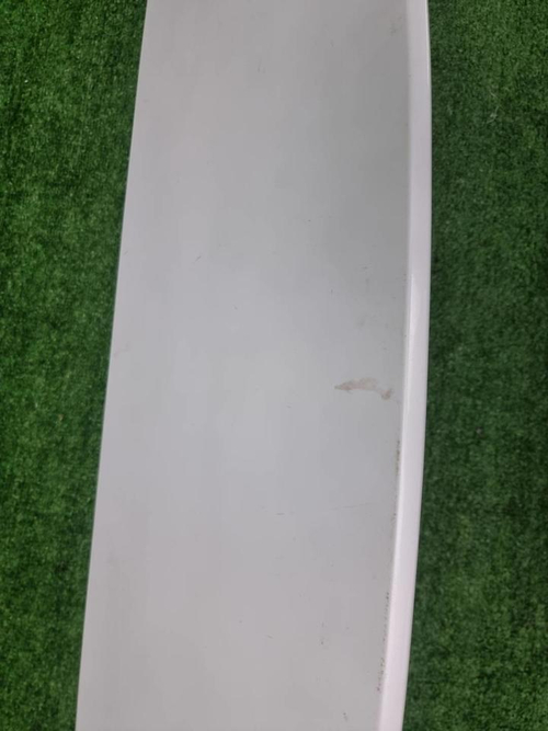 Спойлер крышки багажника Lixiang L6 (2024-н.в.)