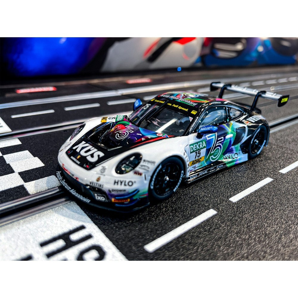 Carrera EVOLUTION - Porsche 911 GT3 R "Team Bernhard, No.75" DTM 2023 27764