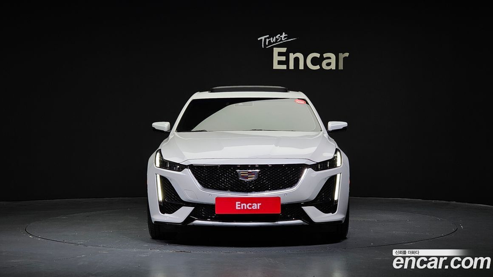Cadillac CT5 2.0 Sports (11.2023)