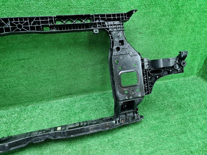 Телевизор Kia Sportage 5 NQ5 (2021-н.в.)