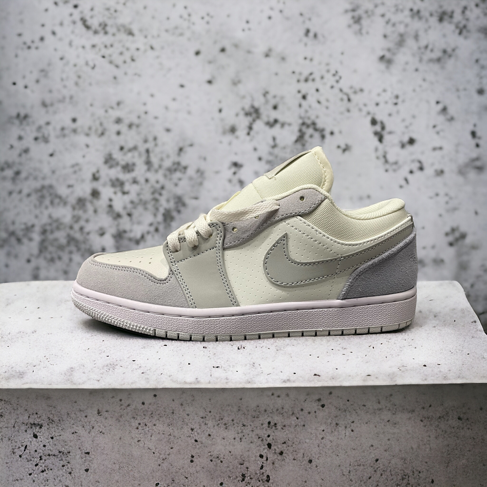 Nike Air Jordan 1 Low • Gray