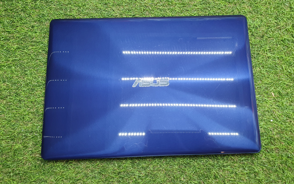 Ноутбук ASUS i3-8/4Gb/FHD/Zenbook UX331UA-EG156T [90nb0gz1-m04880]/Windows 10