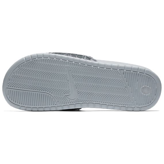 Nike Benassi JDI 'Wolf Grey'