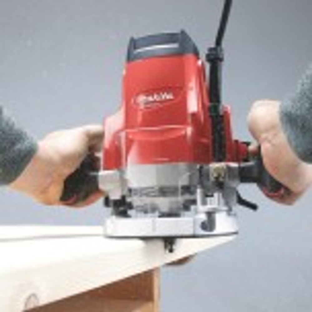 Фрезер сетевой MAKITA M3600