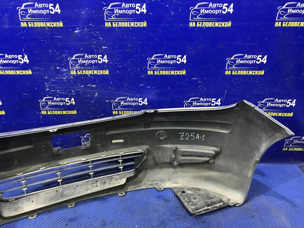 Бампер передний MITSUBISHI COLT 2003