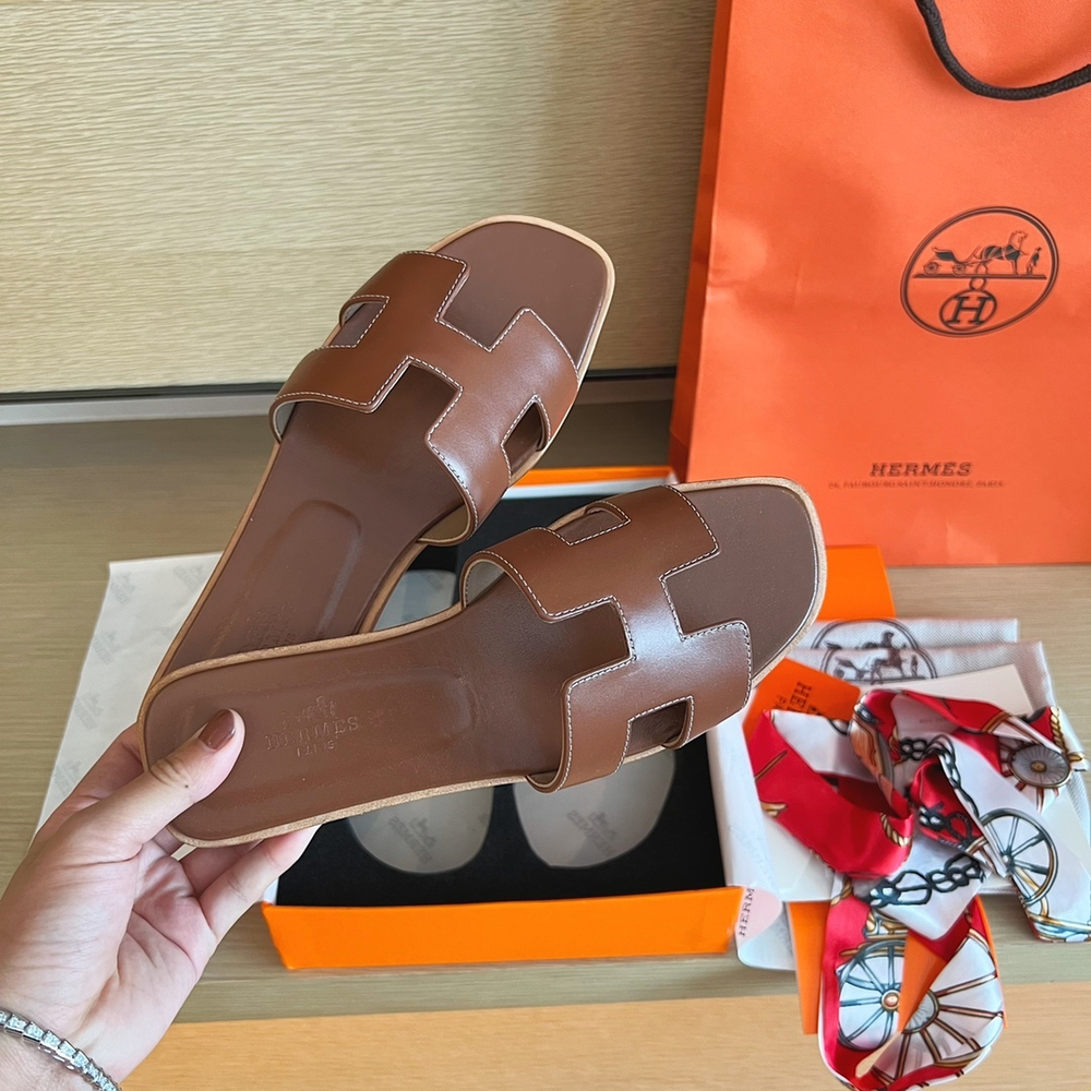 Hermes Oran Sandal