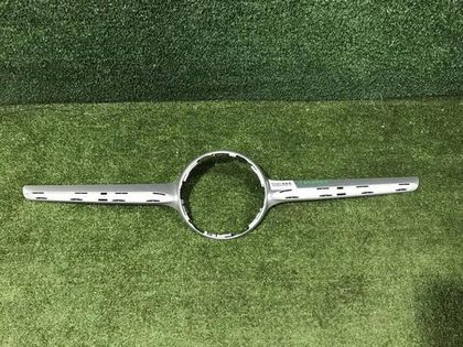 Накладка решетки радиатора Mercedes CLA C117 (2013-2019)