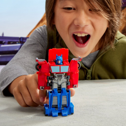 Hasbro Transformers Earth Spark - OPTIMUS PRIME 1-step smash figure G0994