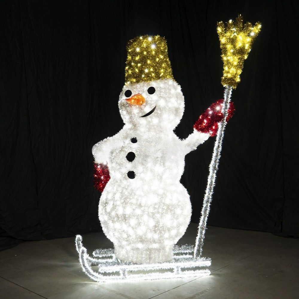Светодиодная фигура "Снеговик на санках"