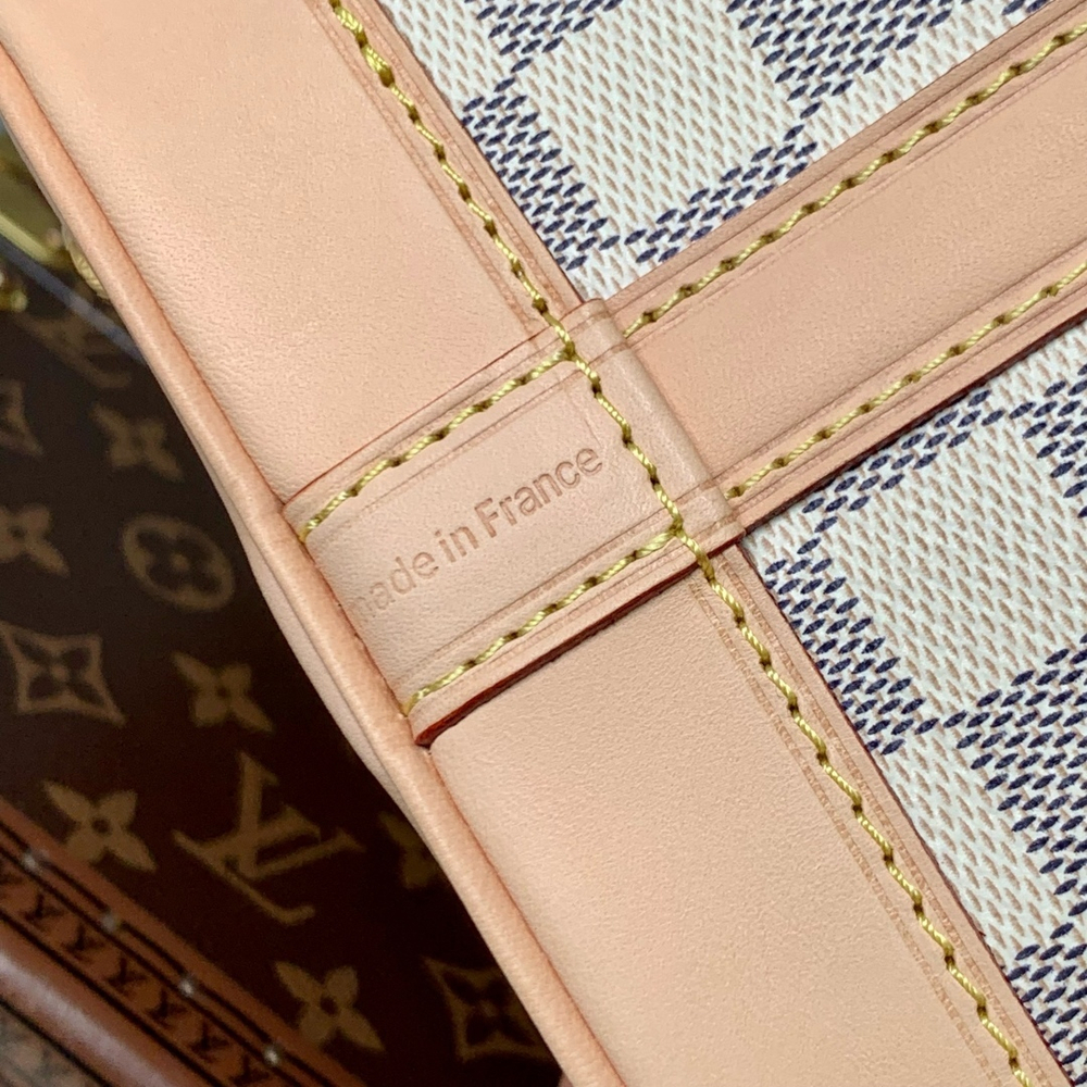 Louis Vuitton Noe BB